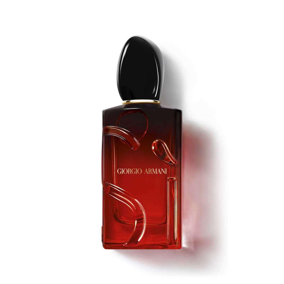 Giorgio Armani Sì Passione Intense Eau de Parfum Spray for Women 3.4 oz (100ml) – Luxury Floral Fragrance
